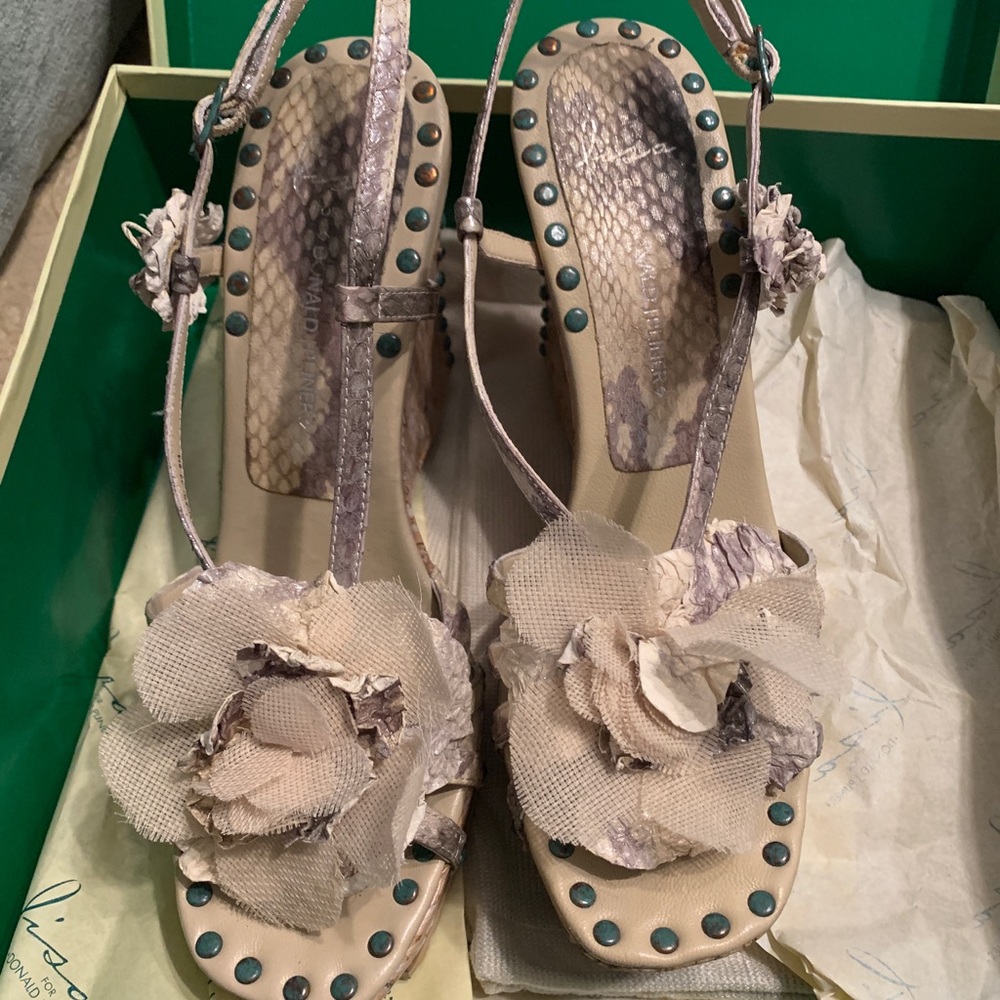 Donald Pliner wedge worn once